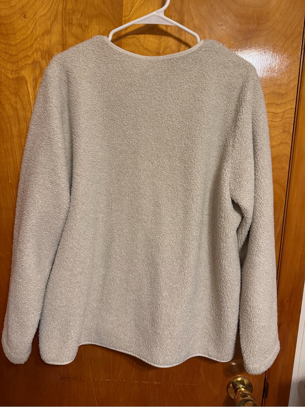 Cozy Cream Bouclé Button-Front Cardigan - Picture 4 of 4